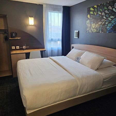 กีริยาด นิออร์ - เอสปาซ ม็องด์-ฟร้องซ์ Hotel นีออร์ ภายนอก รูปภาพ